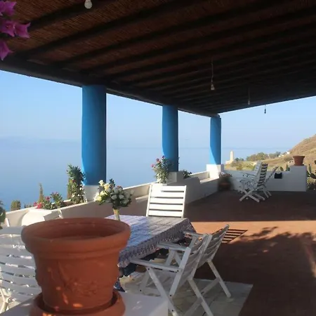 Lia Villa Vulcano (Isola)